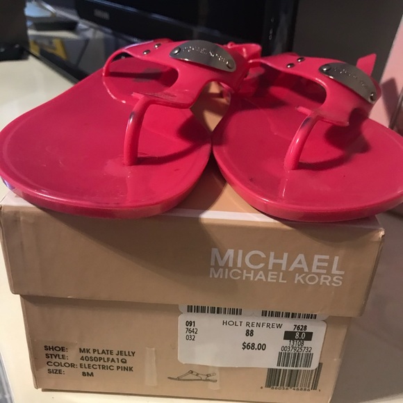 Size 7 MK jelly sandals - Picture 2 of 3